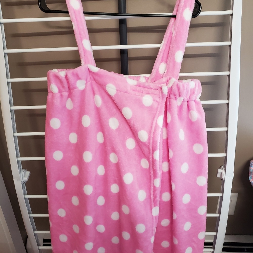 Shower wrap